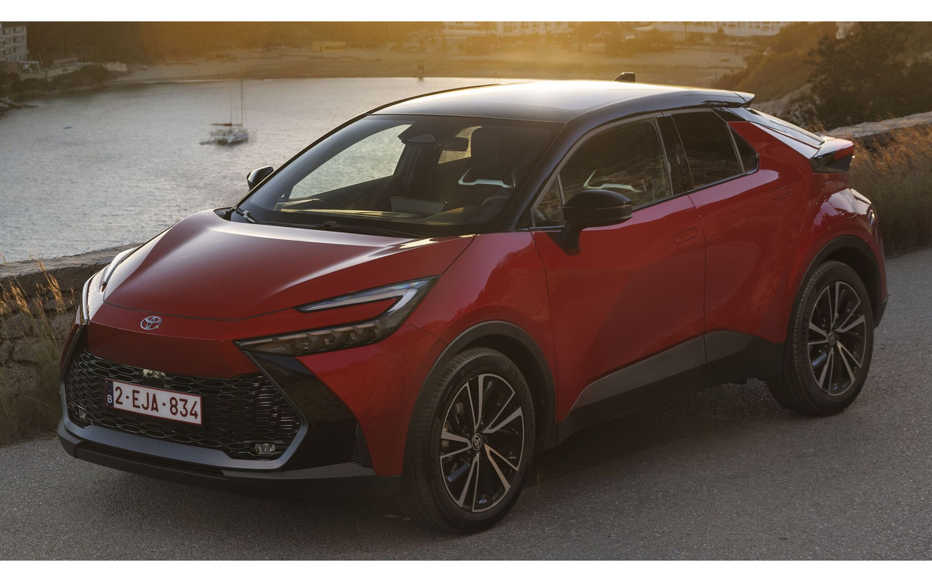 トヨタ C-HR 新型(欧州仕様)