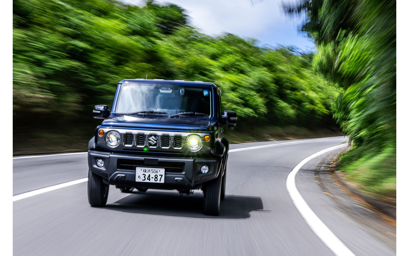 【スズキ ジムニーノマド 新型試乗】「よくできた万能SUV」だととらえると、評価を誤ることになる