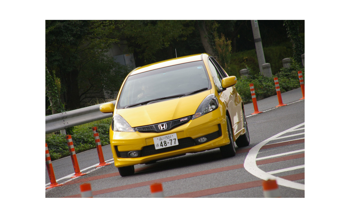 ホンダ フィットrs 燃費レポート スポーティでもリッター18 7km レスポンス Response Jp ホンダ フィットrs 燃費レポート スポーティでもリッター18 7km レスポンス Response Jp