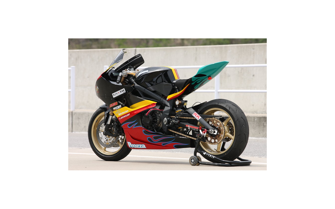 プロスタッフ マン島tt参戦電動バイクの走行シーン 動画 レスポンス Response Jp