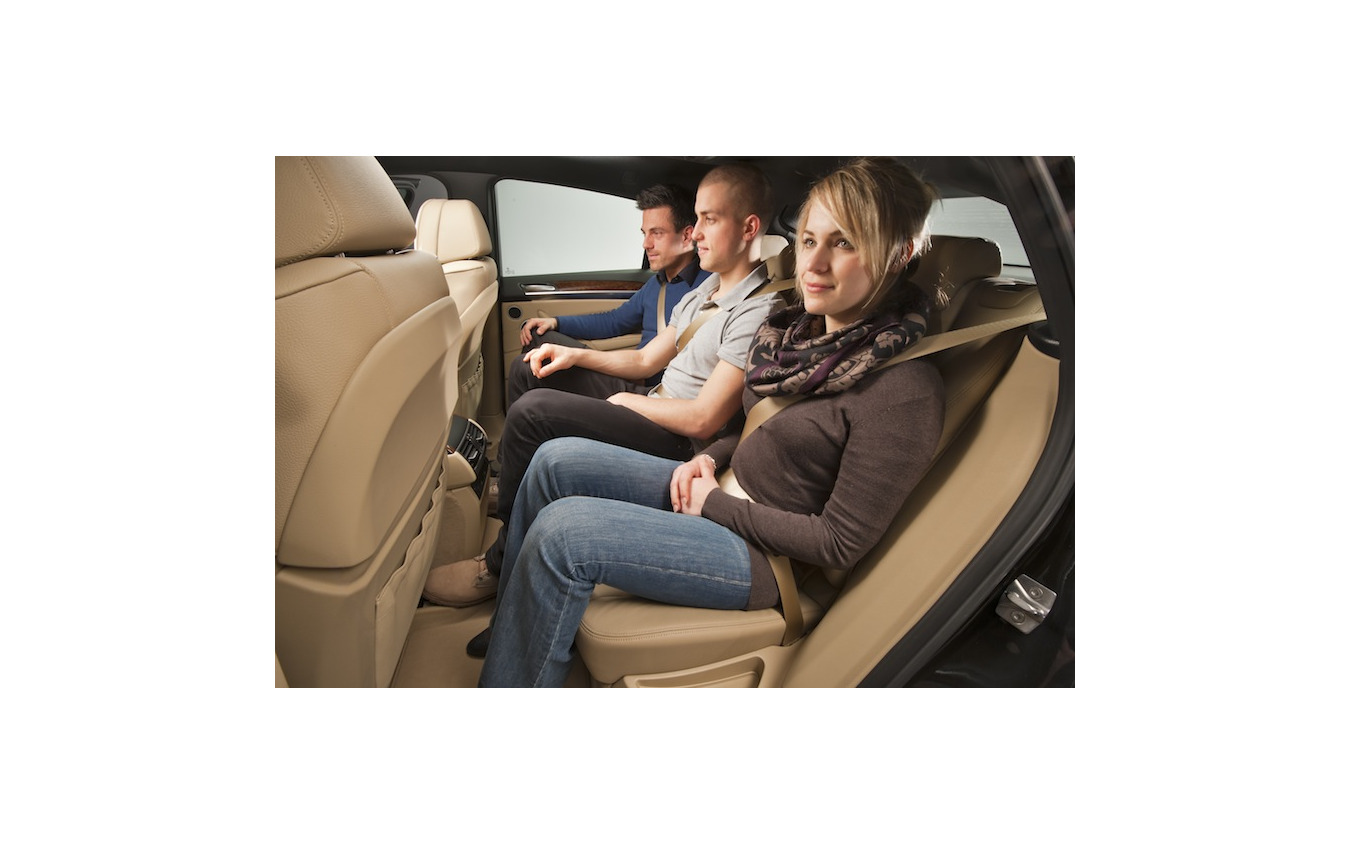 Bmw X6 の乗車定員を5人に 価格は据え置き レスポンス Response Jp Bmw X6 の乗車定員を5人に 価格は据え置き レスポンス Response Jp