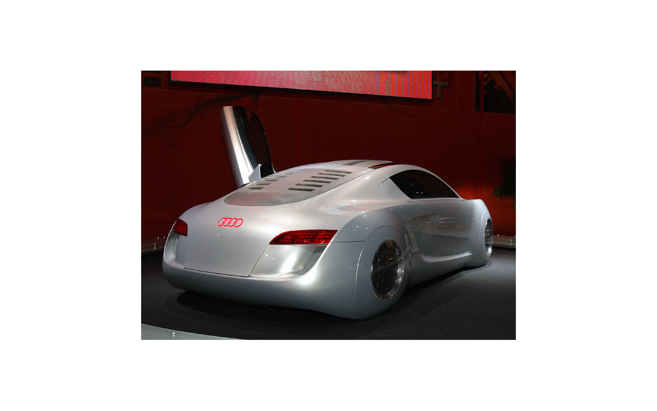 ニューヨークモーターショー04 アウディ Rsqスポーツクーペ アイ ロボット レスポンス Response Jp ニューヨークモーターショー04 アウディ Rsqスポーツクーペ アイ ロボット レスポンス Response Jp