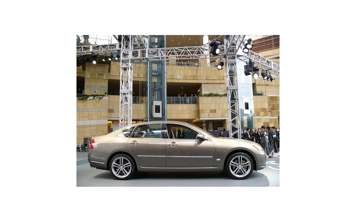日産 フーガ発表 高級車のパフォーマンスをシフトする レスポンス Response Jp 日産 フーガ発表 高級車のパフォーマンスをシフトする レスポンス Response Jp