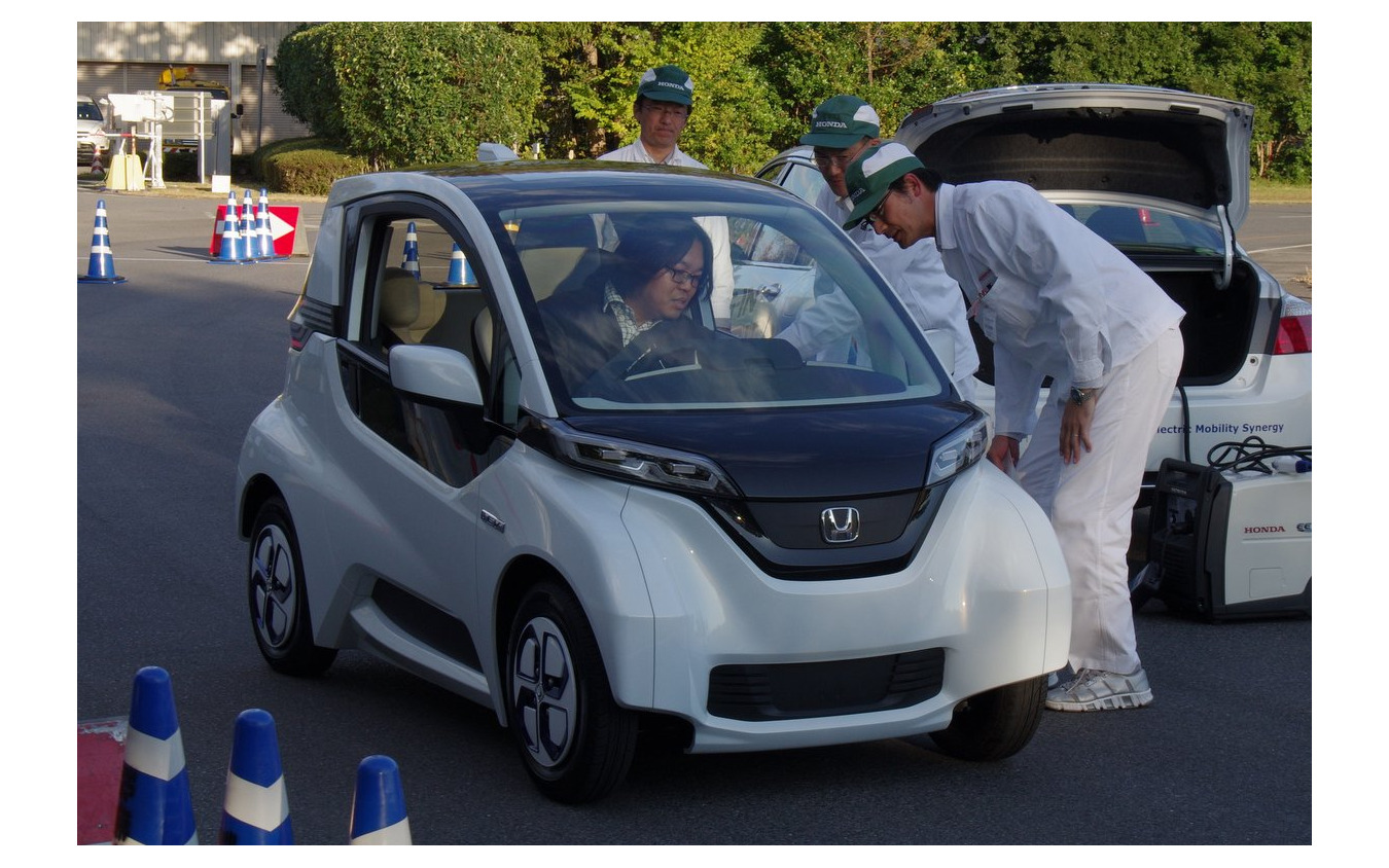 ホンダミーティング12 3人乗り超小型evはファントゥドライブ レスポンス Response Jp ホンダミーティング12 3人乗り超小型evはファントゥドライブ レスポンス Response Jp