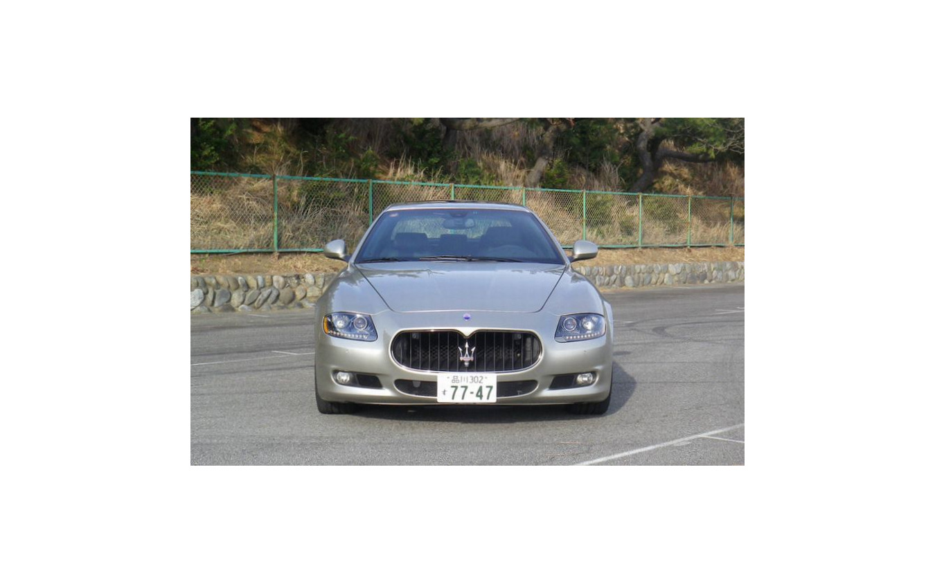 マセラティ クアトロポルテ スポーツgt S 試乗 スポーツモードで狼に変身 松下宏 レスポンス Response Jp