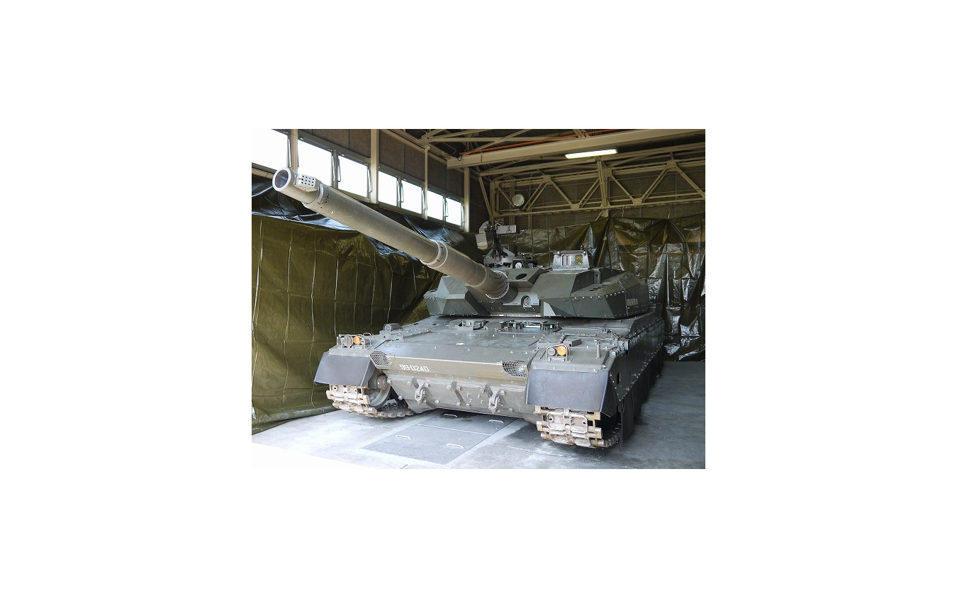 陸上自衛隊 10式戦車 写真蔵 レスポンス Response Jp