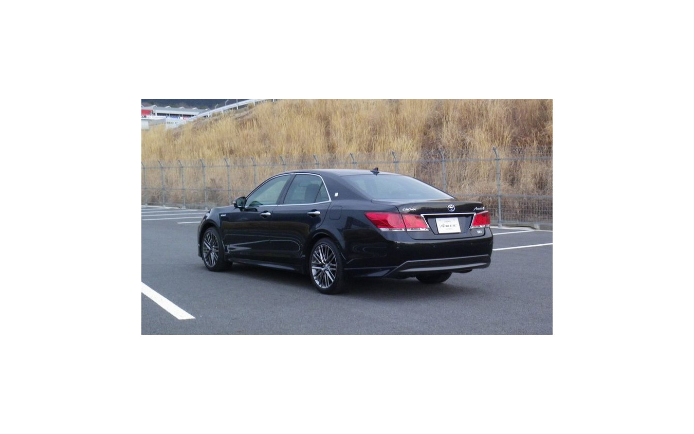 トヨタ クラウン ハイブリッド 試乗 シリーズイチ推しはhvアスリート 松下宏 レスポンス Response Jp