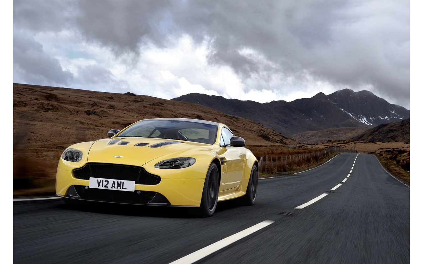 アストンマーチン最速のv12ヴァンテージs 価格公表 英国では13万8000ポンドから レスポンス Response Jp アストンマーチン最速のv12ヴァンテージs 価格公表 英国では13万8000ポンドから レスポンス Response Jp