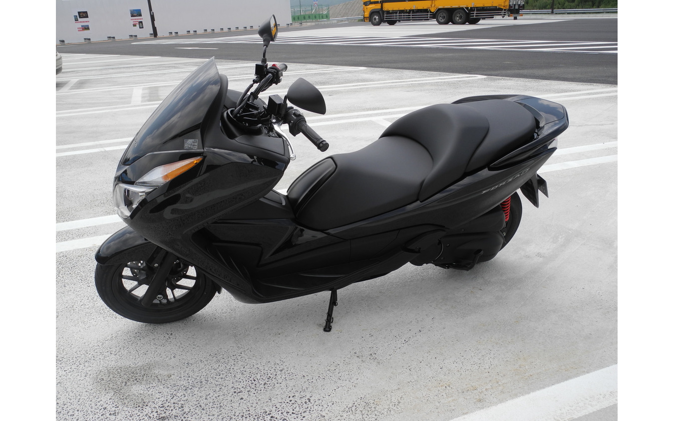 ホンダ 新型フォルツァ Si 高速道より一般道走行に適正 実燃費は31 8km リットル レスポンス Response Jp