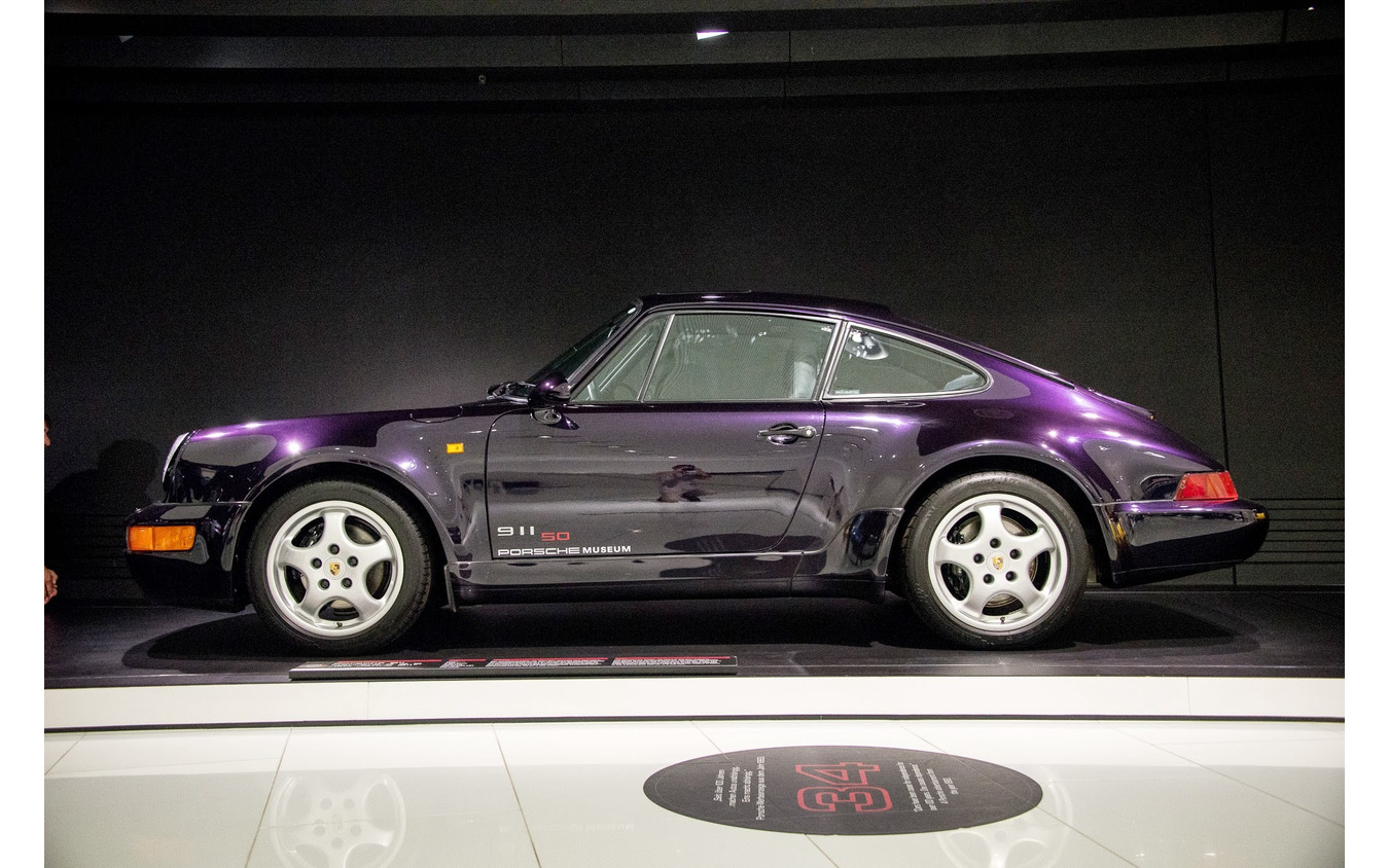 ポルシェ ミュージアム 50周年記念特別ブック 911 x 911 - www