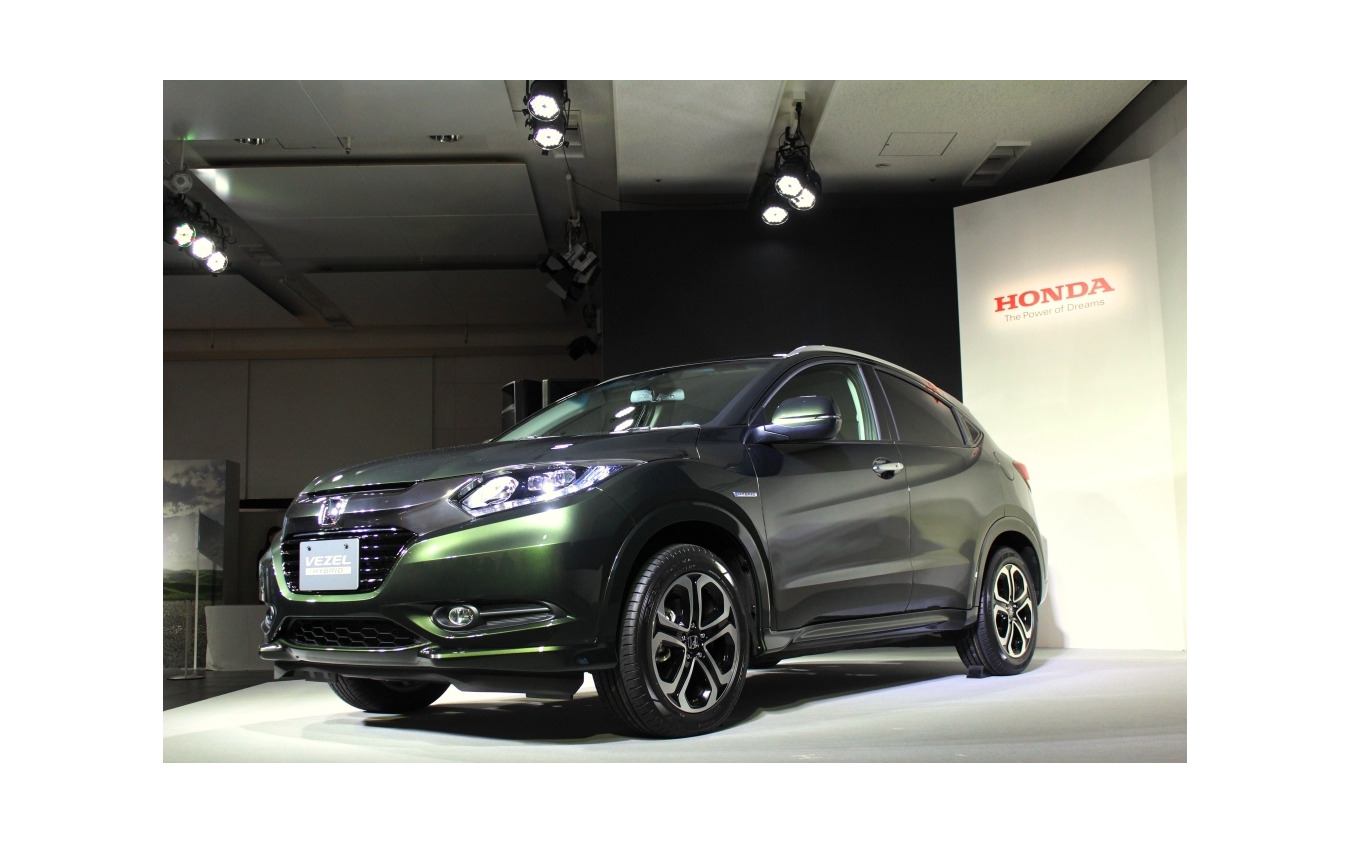ホンダ ヴェゼル 発表 3ドアに見せる工夫 レスポンス Response Jp
