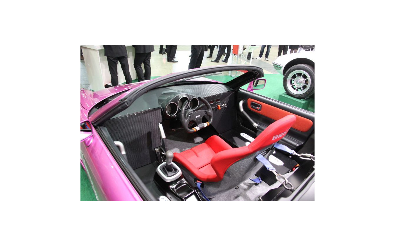 東京オートサロン14 Mr Sにフォークリフトのモーターをトランスファーに突っ込こんでみた レスポンス Response Jp