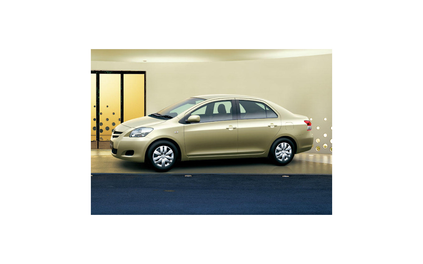 トヨタ ベルタ 発表 デザインは情感重視 レスポンス Response Jp