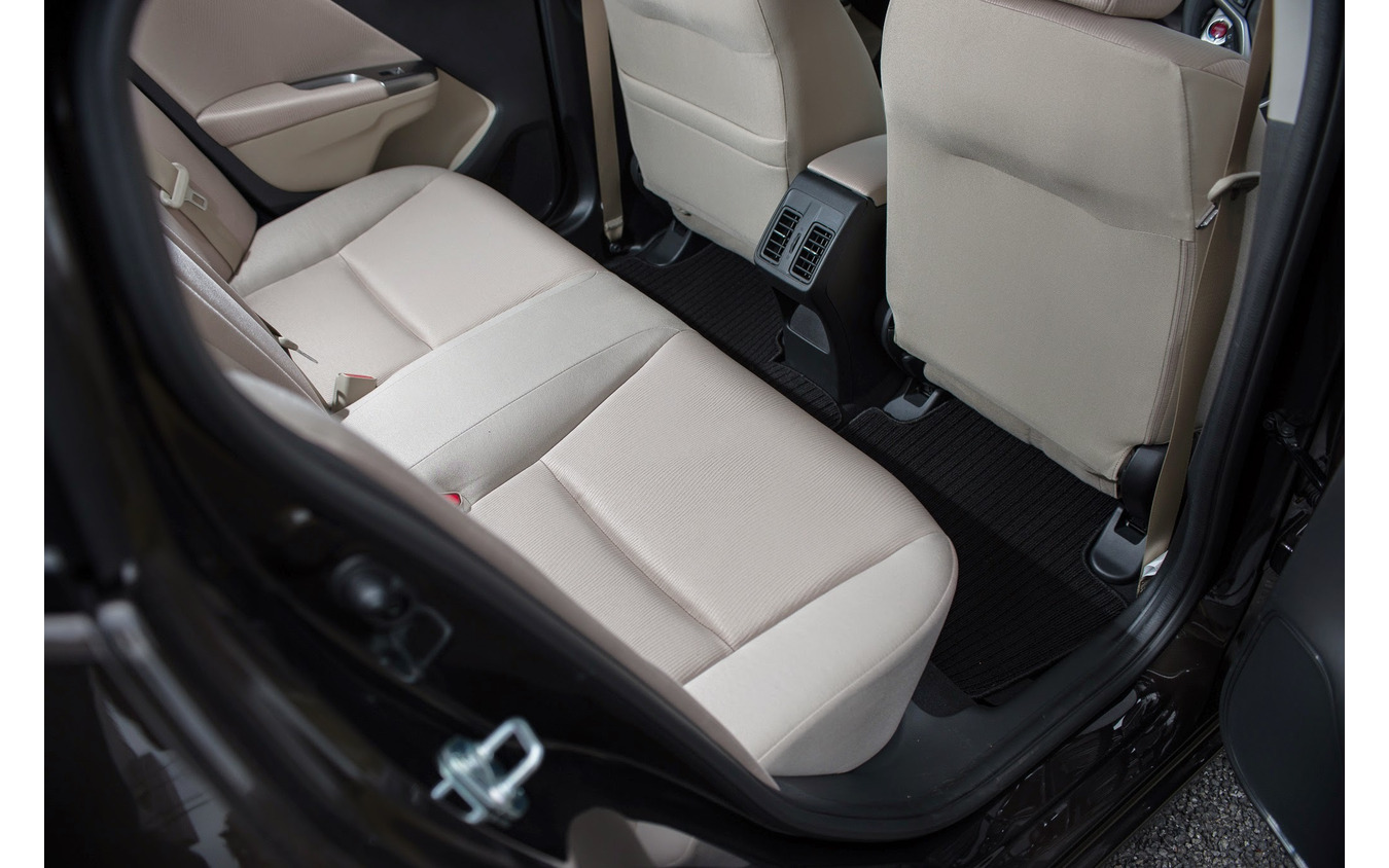 ホンダ グレイス 発表 セダンらしい後席の乗り心地にこだわり 欧州 シビック 技術流用 2枚目の写真 画像 レスポンス Response Jp