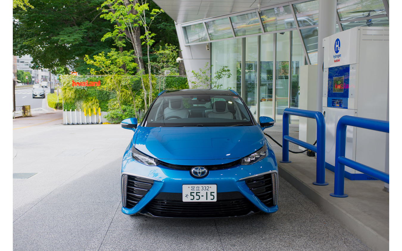 未来ヲ買ッタ男 トヨタ Mirai 納車1か月 オーナーになってはじめてわかったこと 松下宏 レスポンス Response Jp 未来ヲ買ッタ男 トヨタ Mirai 納車1か月 オーナーになってはじめてわかったこと 松下宏 レスポンス Response Jp