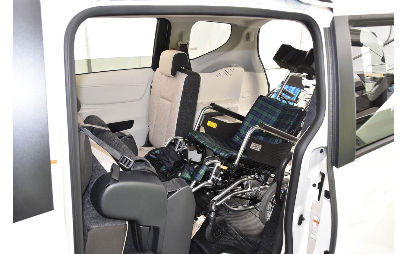 トヨタ シエンタ 新型 車いす仕様 がカタログモデルであることのメリット レスポンス Response Jp トヨタ シエンタ 新型 車いす仕様 がカタログモデルであることのメリット レスポンス Response Jp