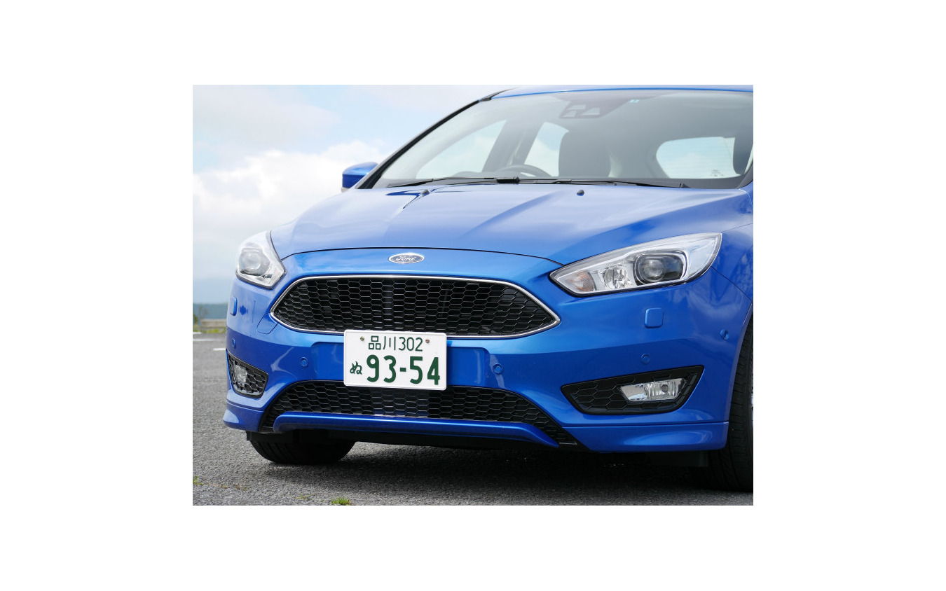 フォード フォーカス 試乗 Cセグメントの巨人に隠れた陰の実力車 中村孝仁 レスポンス Response Jp