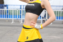 【レッドブル・エアレース 第3戦】史上初のエアRQ『Breitling Racing Team』チームガール　その1