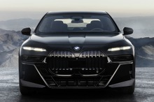 BMW 7シリーズ 新型 、上下2分割ライト採用…欧州発表