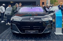 BMW 7シリーズ 新型、「M」は571馬力のPHV…グッドウッド2022