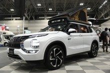 ポップアップルーフ付、4人が寝られる三菱『アウトランダーPHEV』日本初公開…名古屋キャンピングカーフェア2022