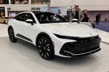 トヨタ クラウン、50年ぶりに米国市場で復活…デトロイトモーターショー2022に登場