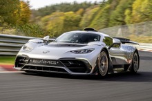 公道走るF1、メルセデスAMG『ワン』がニュル最速の市販車に…ポルシェの記録を更新