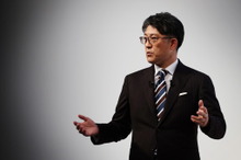 トヨタ・佐藤次期社長会見「キャプテンとしてチーム力を最大化するのが役目」［新聞ウォッチ］
