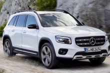 メルセデスベンツの小型3列シートSUV、『GLB』に改良新型…3月16日発表へ