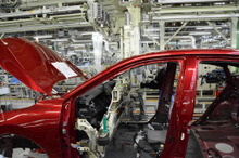 トヨタの国内全14工場が停止、発注システムの不具合---原因は調査中［新聞ウォッチ］