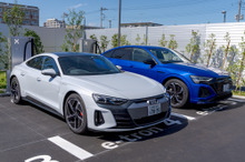 パワーエックスの超急速EV充電器「Hypercharger」、アウディ店舗にて業界初導入…2台同時に高出力での充電が可能