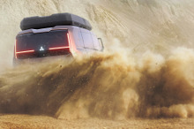 ついに新型『デリカ』登場か!? 三菱から電動クロスオーバーMPV…ジャパンモビリティショー2023でコンセプトカーを世界初披露へ