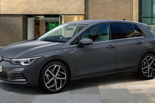 厚木パチンコ店で153台“火だるま”の駐車場火災、出火元はVW「ゴルフTDI」と特定［新聞ウォッチ］