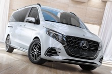 メルセデスベンツ『Vクラス』改良新型、「AMG」の名を付したスポーティ仕様が登場