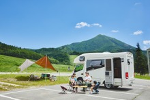 キャンピングカー市場、新たな高みへ！…売上も台数も過去最高　年次報告書2023