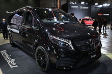 まさにスイートルーム、メルセデスベンツ『Vクラス』カスタムは受注生産…東京オートサロン2024