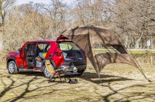 3月発売の新型コンパクトSUV、ホンダ『WR-V』で車中泊はできる…？ 最大クラスの荷室で4人キャンプも快適に
