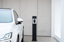 ポールスター、EVで双方向充電へ…自宅用充電ウォールボックスを欧州発売
