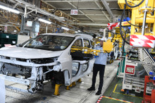 「ホンダ・日産」統合協議、三菱自動車の“相乗り”先送り、協業関係は強化へ［新聞ウォッチ］