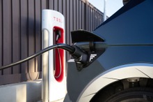 ヒョンデのEVがテスラのスーパーチャージャーを利用可能に　米国で4月から