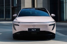 「さすが俺達の日産技術陣！」日産の新型EVセダン『N7』にSNS反応、「カッコ良すぎないか」などデザイン評価