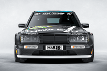 メルセデスの名車「190E エボ2」が復刻！ 限定100台の「HWA EVO」にハンコック純正装着