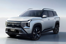 三菱、3列シートの新型SUV『デスティネーター』世界初公開へ