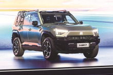 「盤石シャシー」に「装甲車体」採用、ワイルドすぎるオフロードSUVが1時間で9700台受注の人気に
