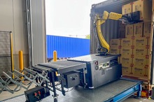 AI搭載の荷降ろしロボット、物流センターに導入…SGシステムらが開発
