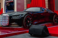 次期『Sクラス』はこの顔？ メルセデスベンツ『ビジョン・アイコニック』発表…大型2ドアクーペ提案