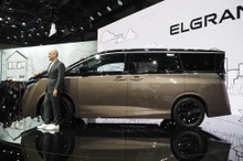 日産エスピノーサ社長「国内事業再始動」、新型車2車種に期待…ジャパンモビリティショー2025