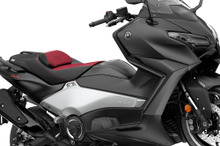 『TMAX』が誕生25周年、ヤマハが特別仕様「TMAX560 25th Anniversary ABS」発表、往年の“スペシャル”なカラー採用 画像