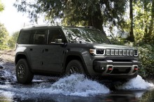 ジープ、新型電動SUV『リーコン』発表…650馬力モーターで伝統の4×4性能を実現 画像