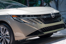 「日本一“ちょうどいい日産車”」小型セダン『セントラ』の進化に日本のファンも「気合い入りすぎw」と注目